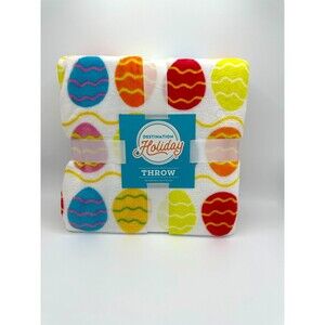 Destination Holiday HEB Easter Egg Plush Throw Blanket - White, 50'' x‎ 60''